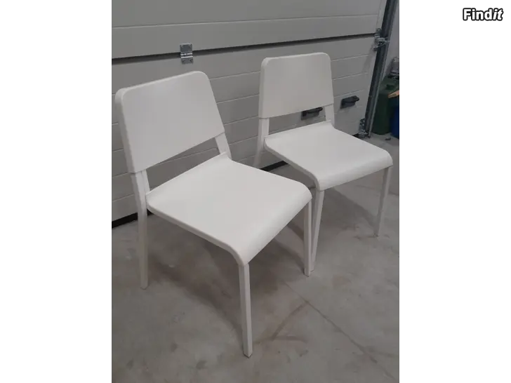 Säljes Två stolar Ikea Teodores