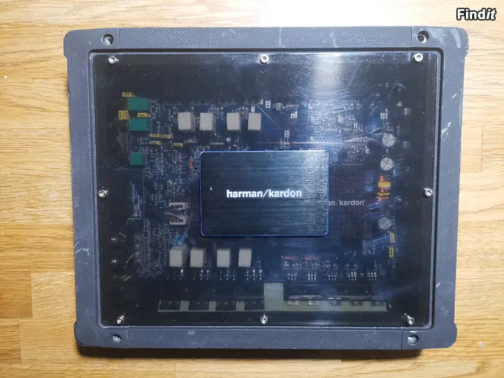 Myydään Harman/Kardon CA280 vahvistin