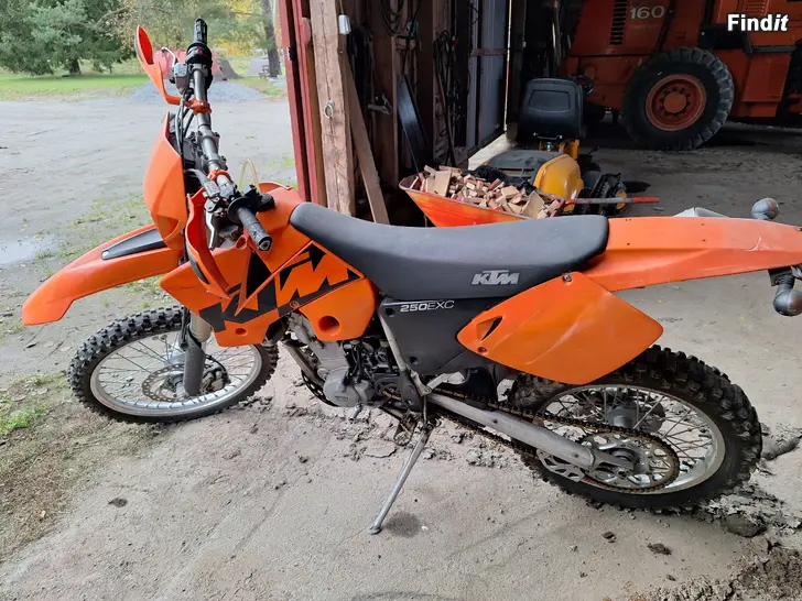 Säljes Sparsamt körd KTM exc 250