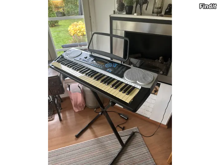 Säljes Elektronisk synth