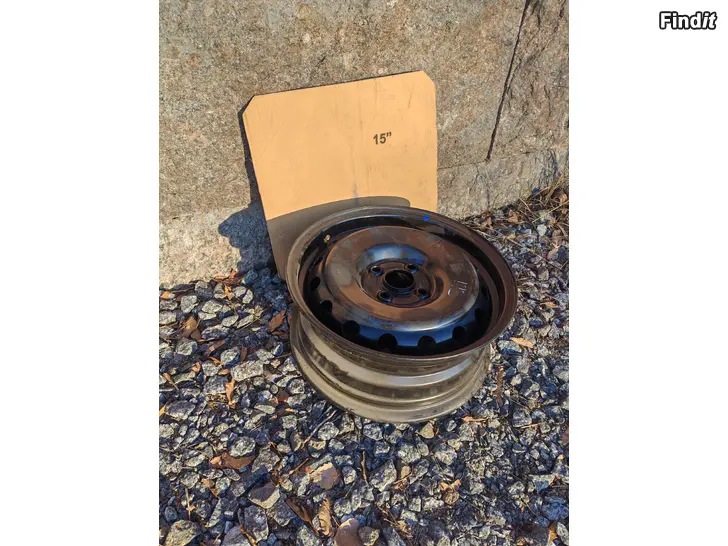 Myydään Oanvända fälgar