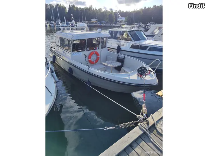 Myydään Minor 28