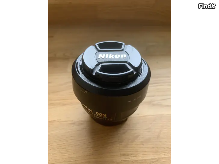 Myydään Nikon kameraobjektiv