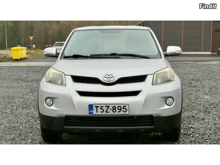 Myydään Toyota Urban Cruiser 4WD