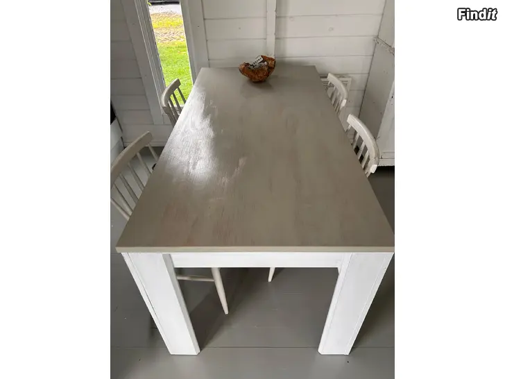 Säljes Säljes bord + stolar