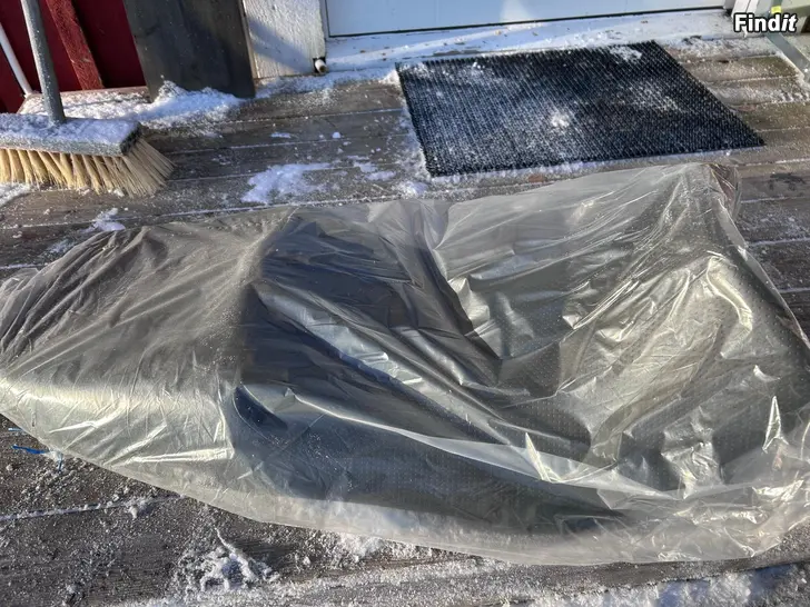 Säljes Sadel Suzuki DL650 V-strom 2013