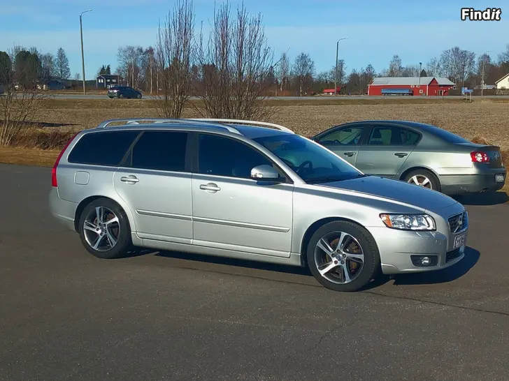Myydään Volvo V50 1.6 Dsl Drive Classic Farm