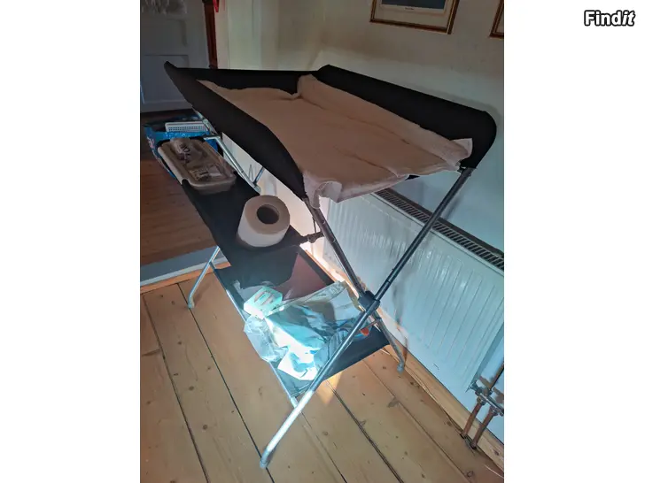 Myydään Stabilt skötbord