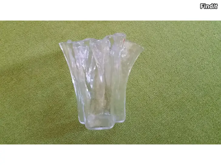 Myydään Muurla EVA lasimaljakko  -hinta 8e