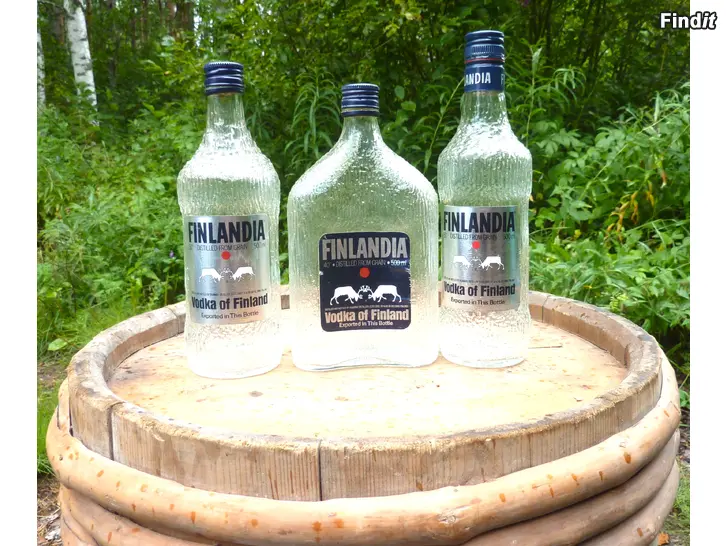 Myydään Finlandia Vodkapullot 3 erilaista