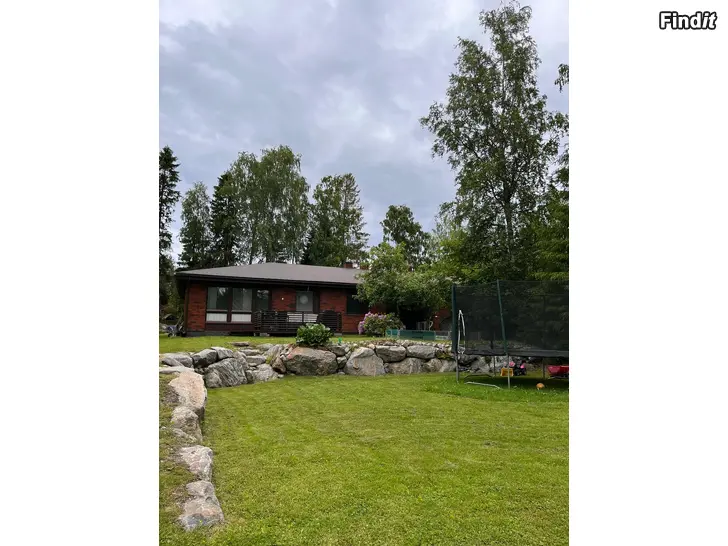 Säljes Parhus 4r + k säljes i sundom