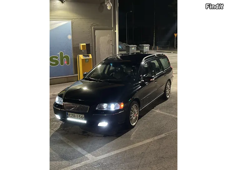 Säljes Volvo V70 D5