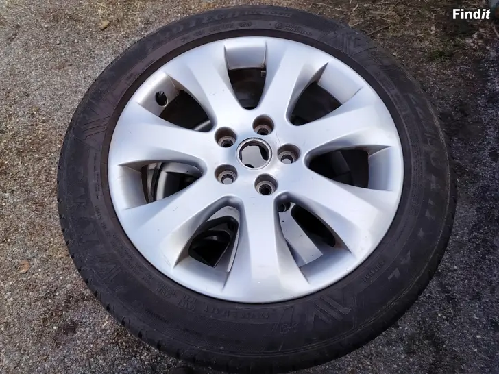 Myydään Opel Astra lättmetallfälgar