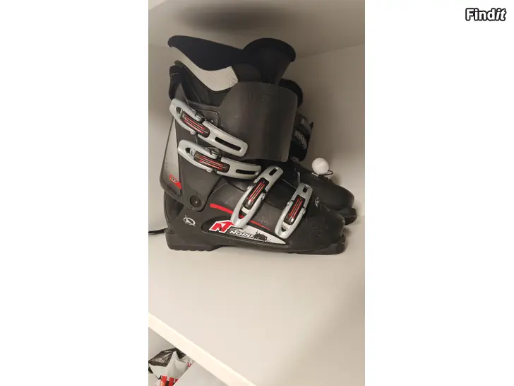 Säljes Nordica slalom monon 27-27,5 42