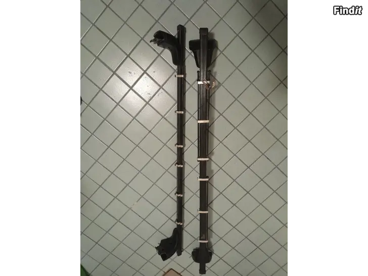 Säljes Kattotelineet Thule, Saab 9-3 2002-2011