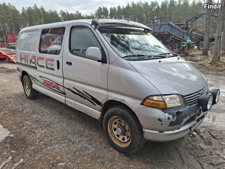 Säljes Toyota Hiace 4x4