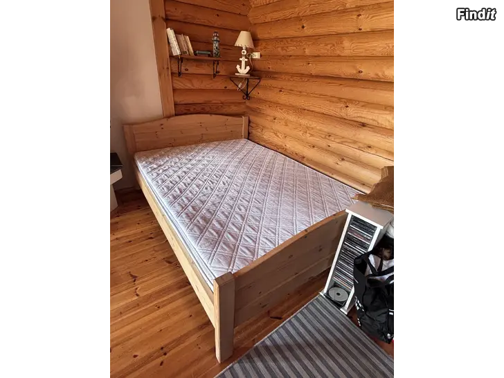 Säljes Furbig säng 140x200