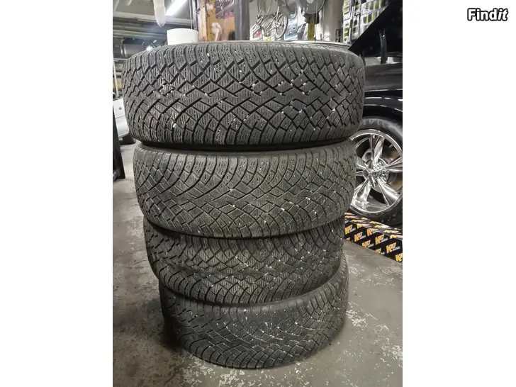 Myydään 205 60 16 Nokian Kitka