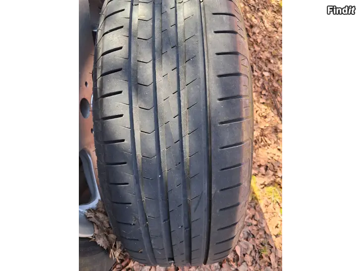 Myydään Sommardäck med fälgar Renault Megane / Kesärenkaat vanteineen