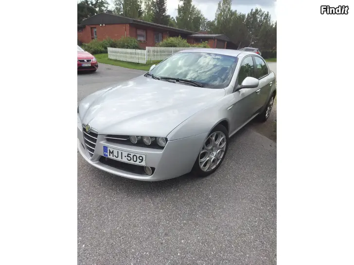 Säljes Jättesnygg Alfa Romeo 159-06