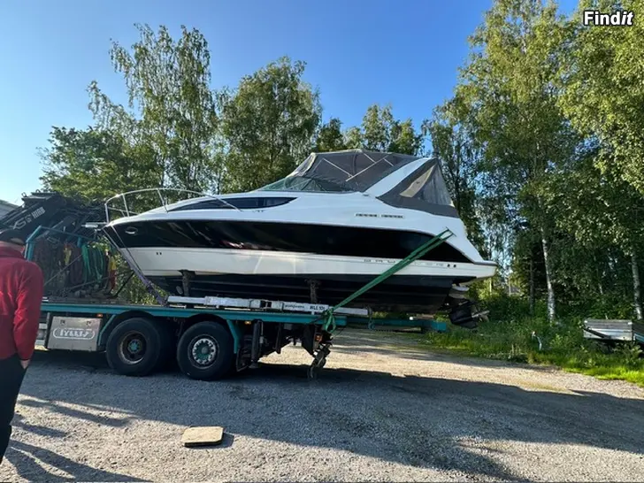 Myydään Hieno ja tilava Bayliner 285sb