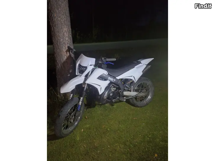 Säljes Derbi senda xtreme r 50