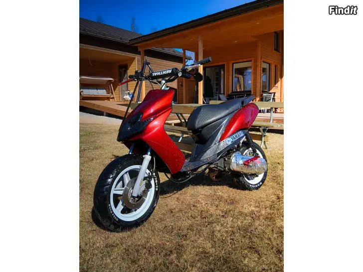 Säljes Yamaha jog r