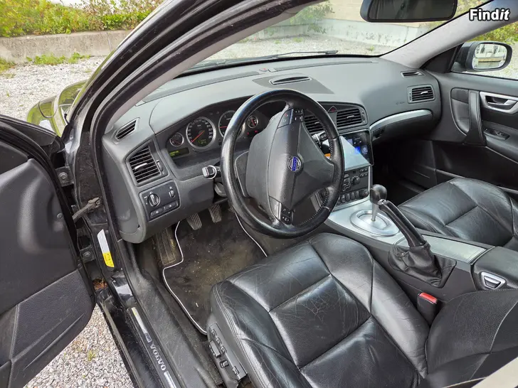 Säljes Volvo V70 Sportback AWD D5 2,4D