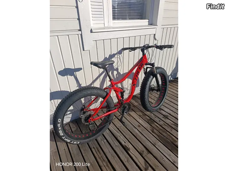 Myydään Fatbike heldämpad