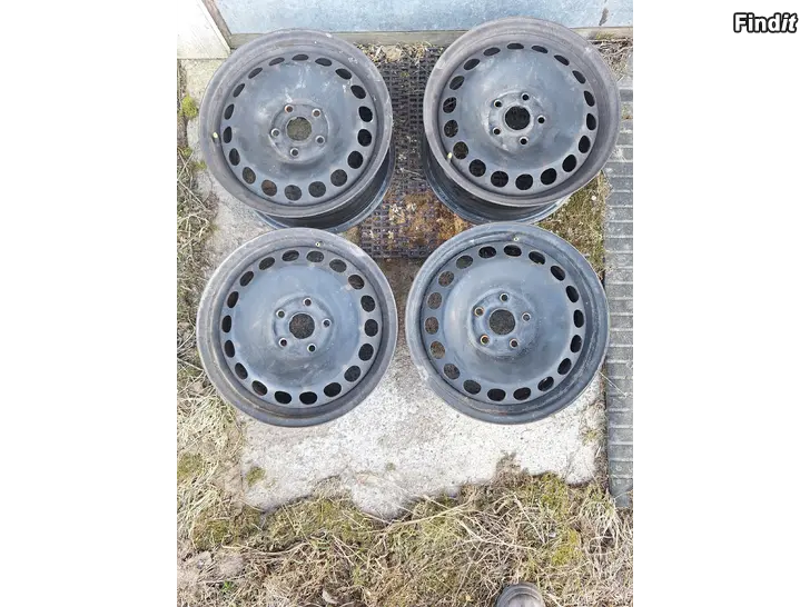 Myydään Plåt fälgar vw Passat