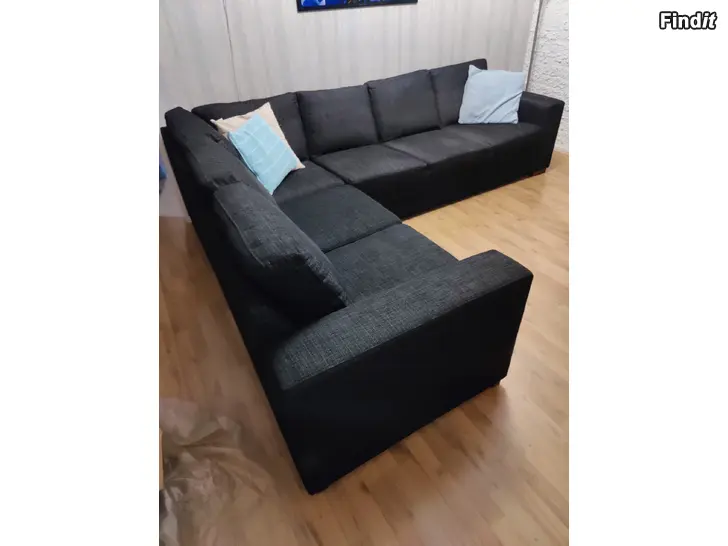 Säljes Svart hörnsoffa 2+3