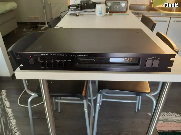 Säljes FM-radiomottagare - Nikko Gamma 20