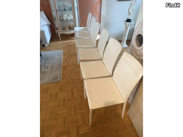 Myydään Nahkatuolit/Läderstolar