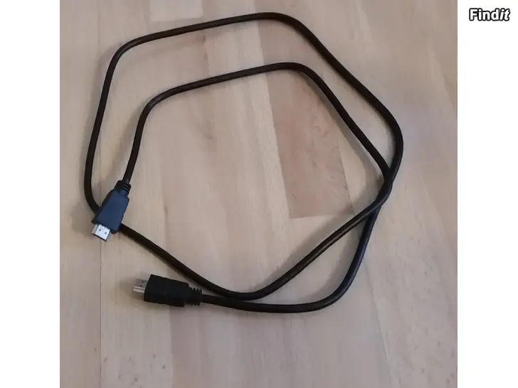 Myydään HDMI-kaapeli musta, pituus 1.4metriä HDMI-HDMI  -hinta 4e
