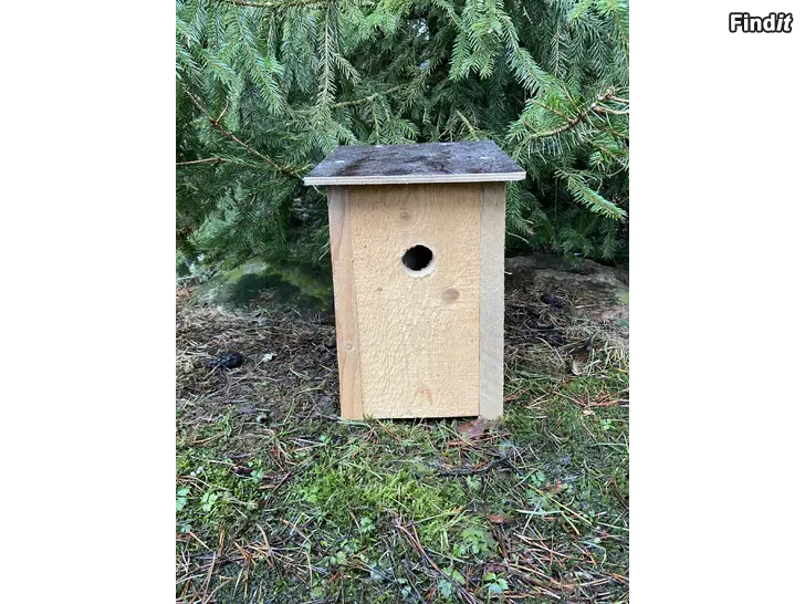 Säljes Fågelholkar