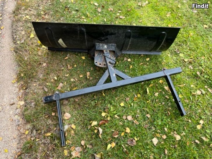 Myydään Lumilingon Puskulevy 100cm