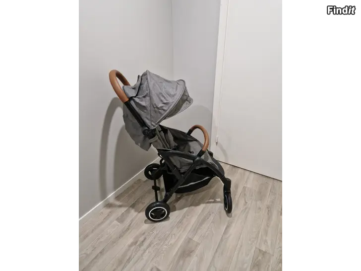 Säljes Petite cherie resevagn