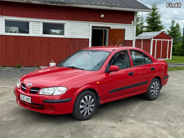 Myydään Nissan Almera