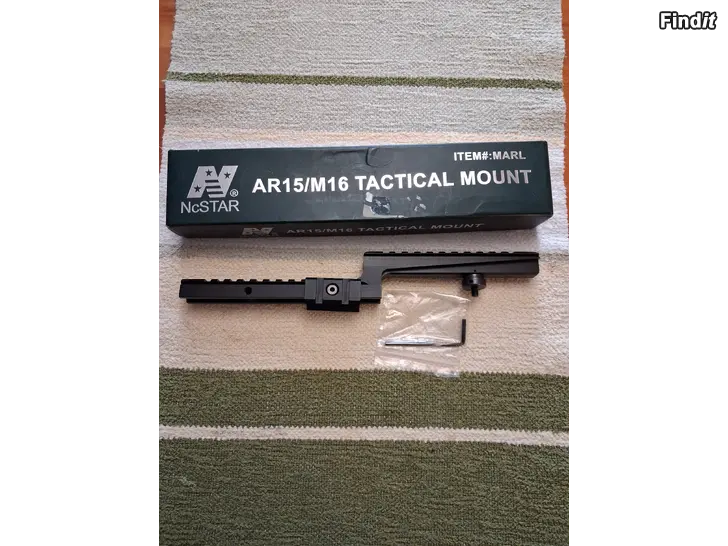Myydään NcStar AR15/M16 Tactical Mount-kiinnike