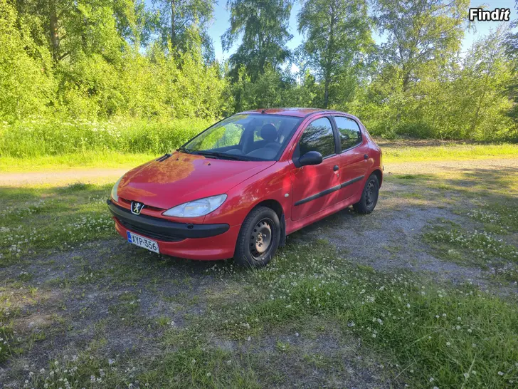 Myydään peugeot 206 1.9D vm-2002 5-ovinen