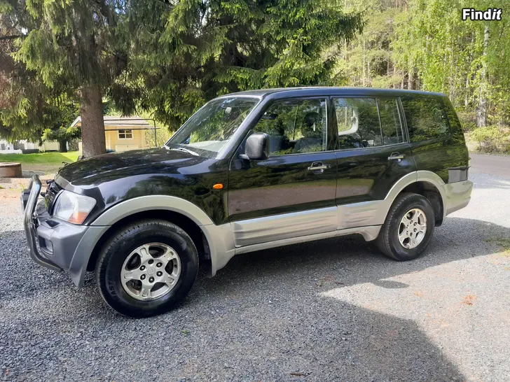 Myydään Mitsubishi Pajero 3.2did -01