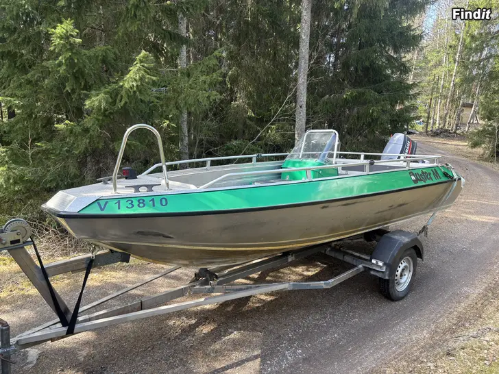 Säljes Buster M+Yamaha 40hk-1998