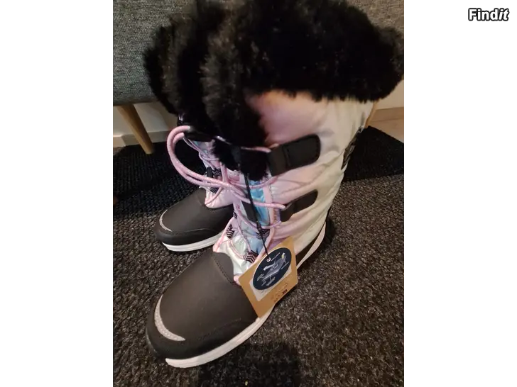 Myydään Uusi zigzag talvikengät koko 36
