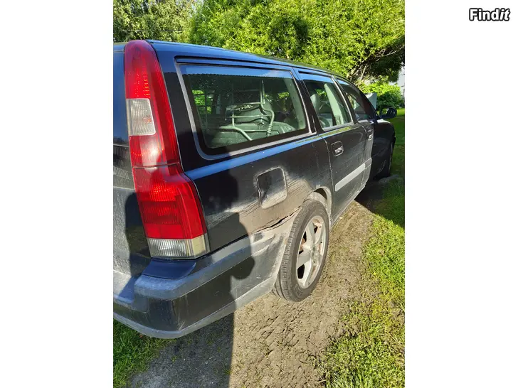 Säljes volvo v70 d automat