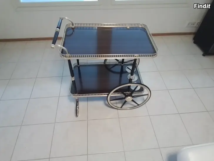 Myydään Tarjoiluvaunu retro 0400-227083 PORI