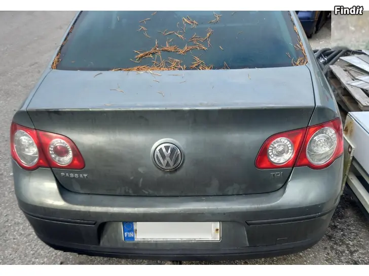 Säljes VW PASSAT B6 3C2 1,9 TDI vain osina