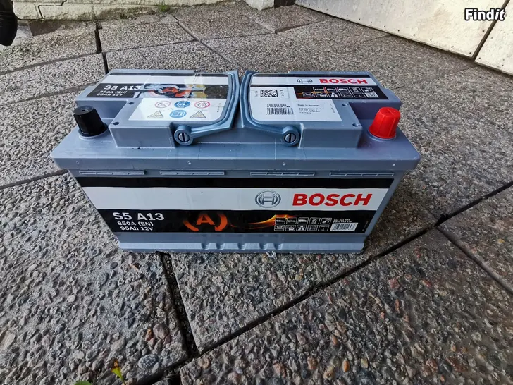 Säljes Bosch 95ah agm acku S5 A13