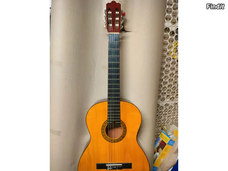 Säljes Kitara Reno