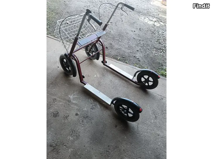 Säljes Rullator för utomhusbruk