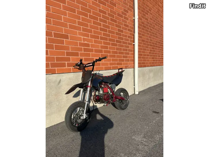 Säljes Masai db 50